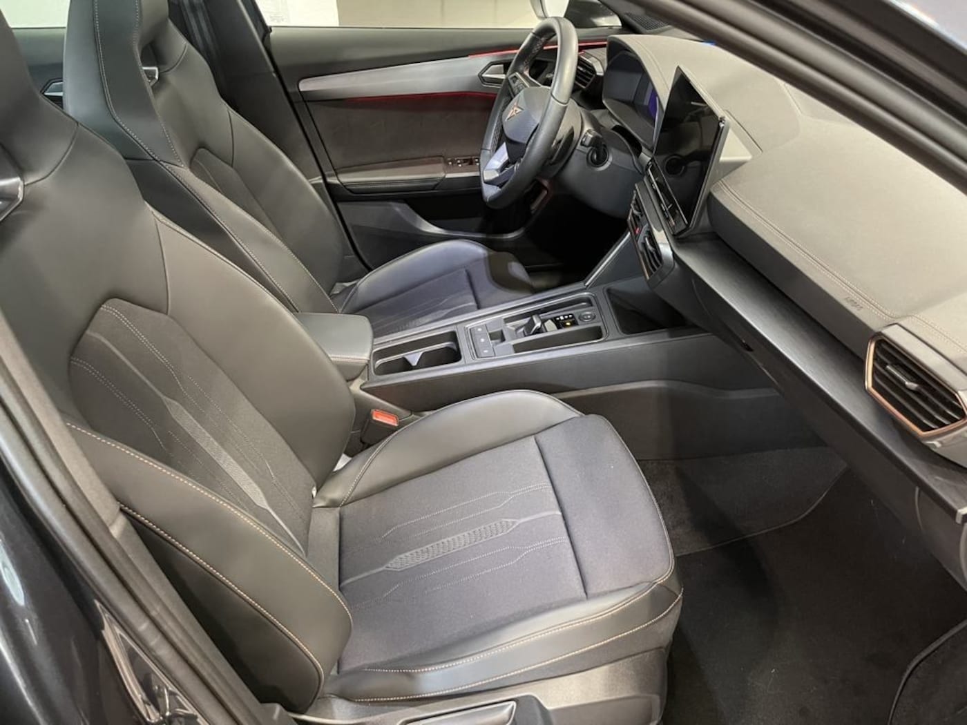 CUPRA Formentor 1.4 e-Hybrid Tech Edition DSG 150 kW (204 CV) — photo 5