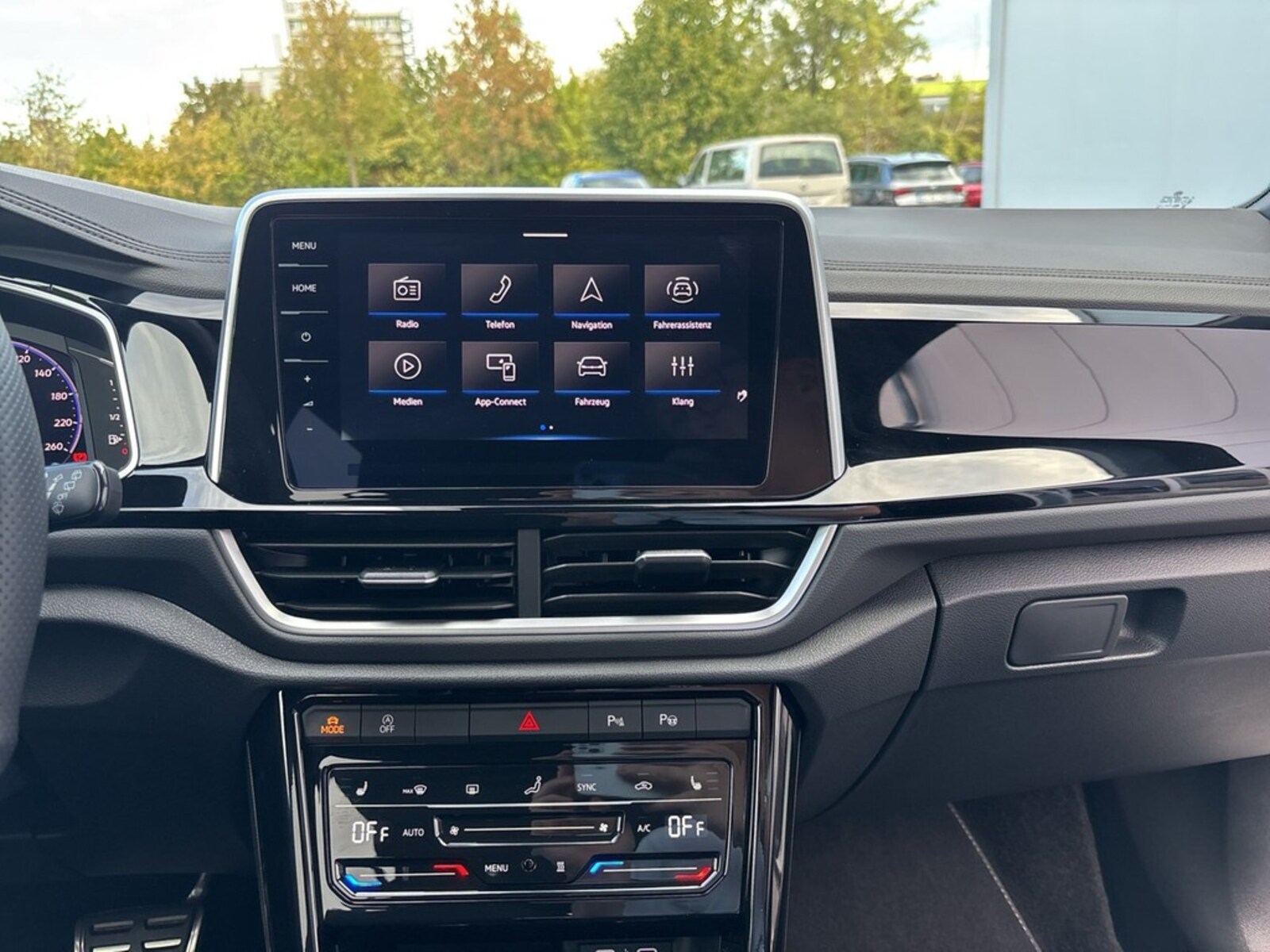 Volkswagen T-Roc – Bild 13