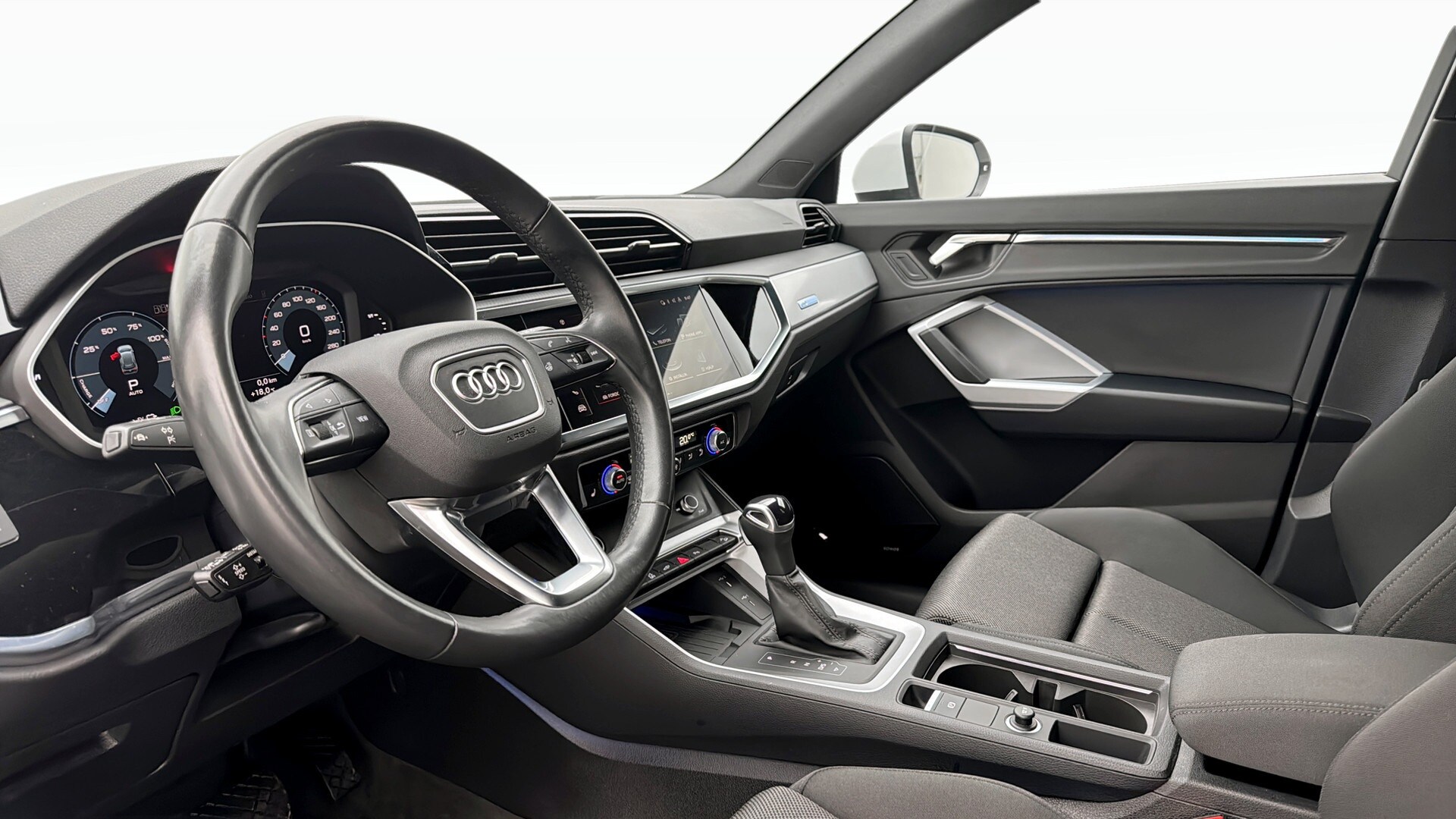 Image about Audi Q3 TFSI e Q3 45 TFSI e Proline 245 hk S tronic