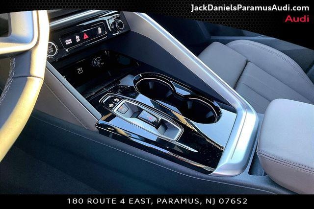 2025 Audi Q5 Sportback Premium Plus - Photo 8