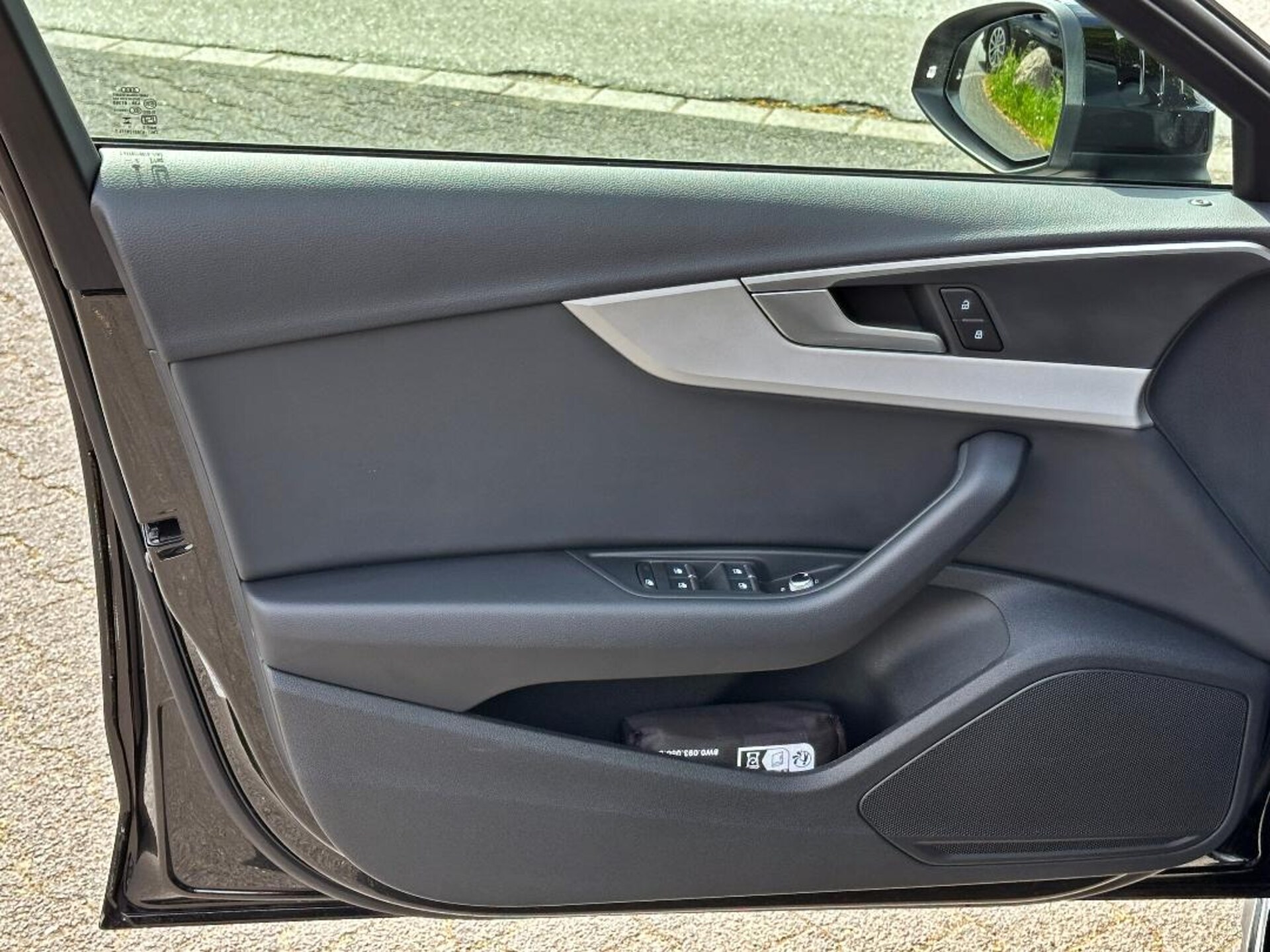 Audi A4 Avant S line