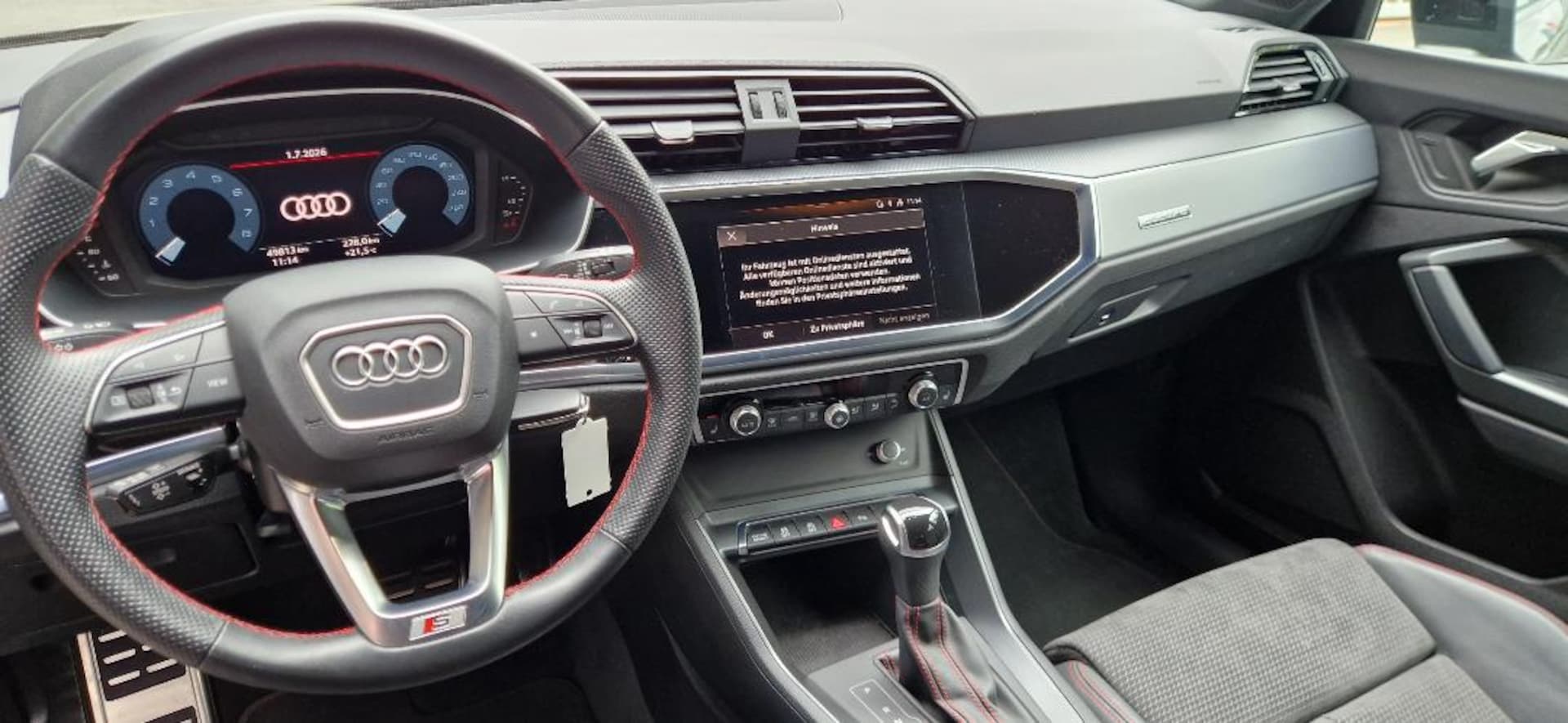 Audi Q3 Sportback S line