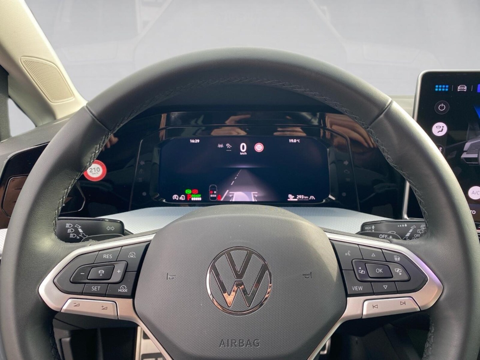 Volkswagen Golf – Bild 16