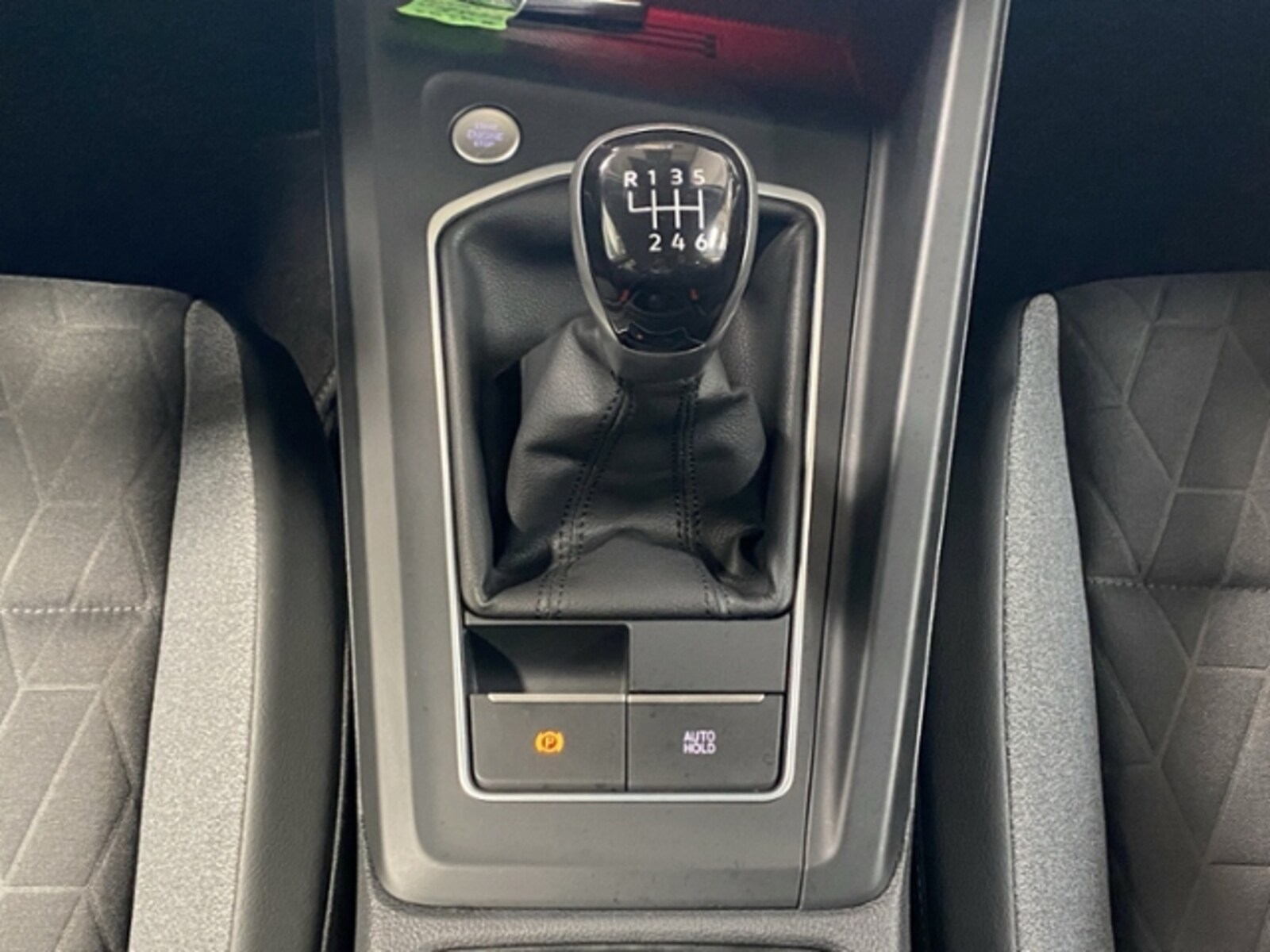 Volkswagen Golf – Bild 8