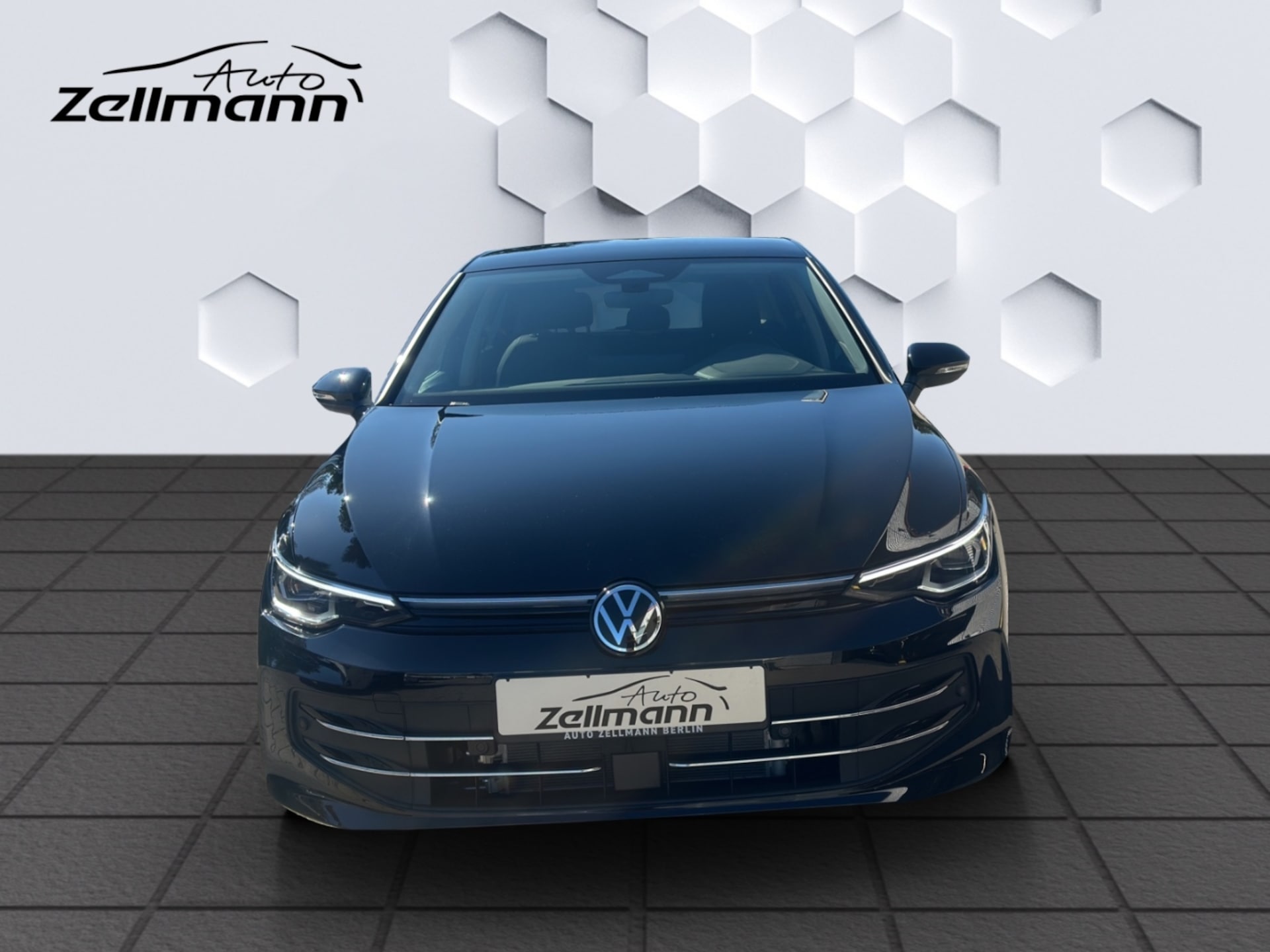 Volkswagen Golf Life