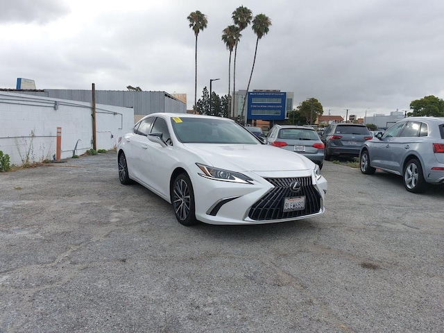 2024 Lexus ES 300h