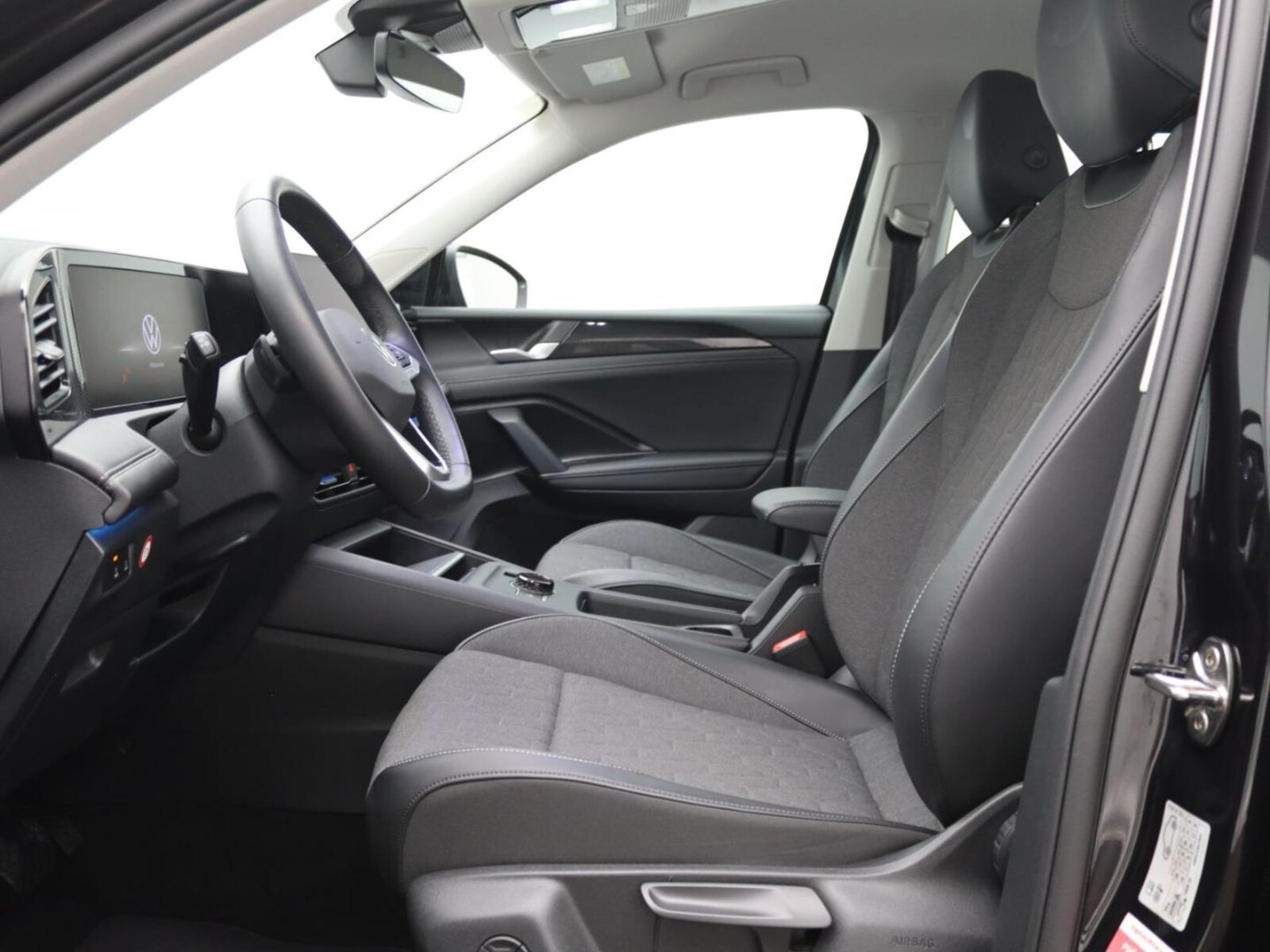 Volkswagen Tiguan – Bild 12