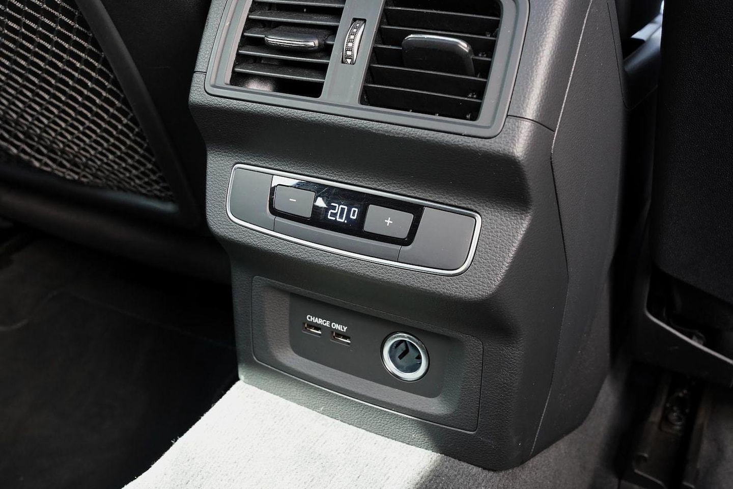 Image about Audi Q5 Sportback 45