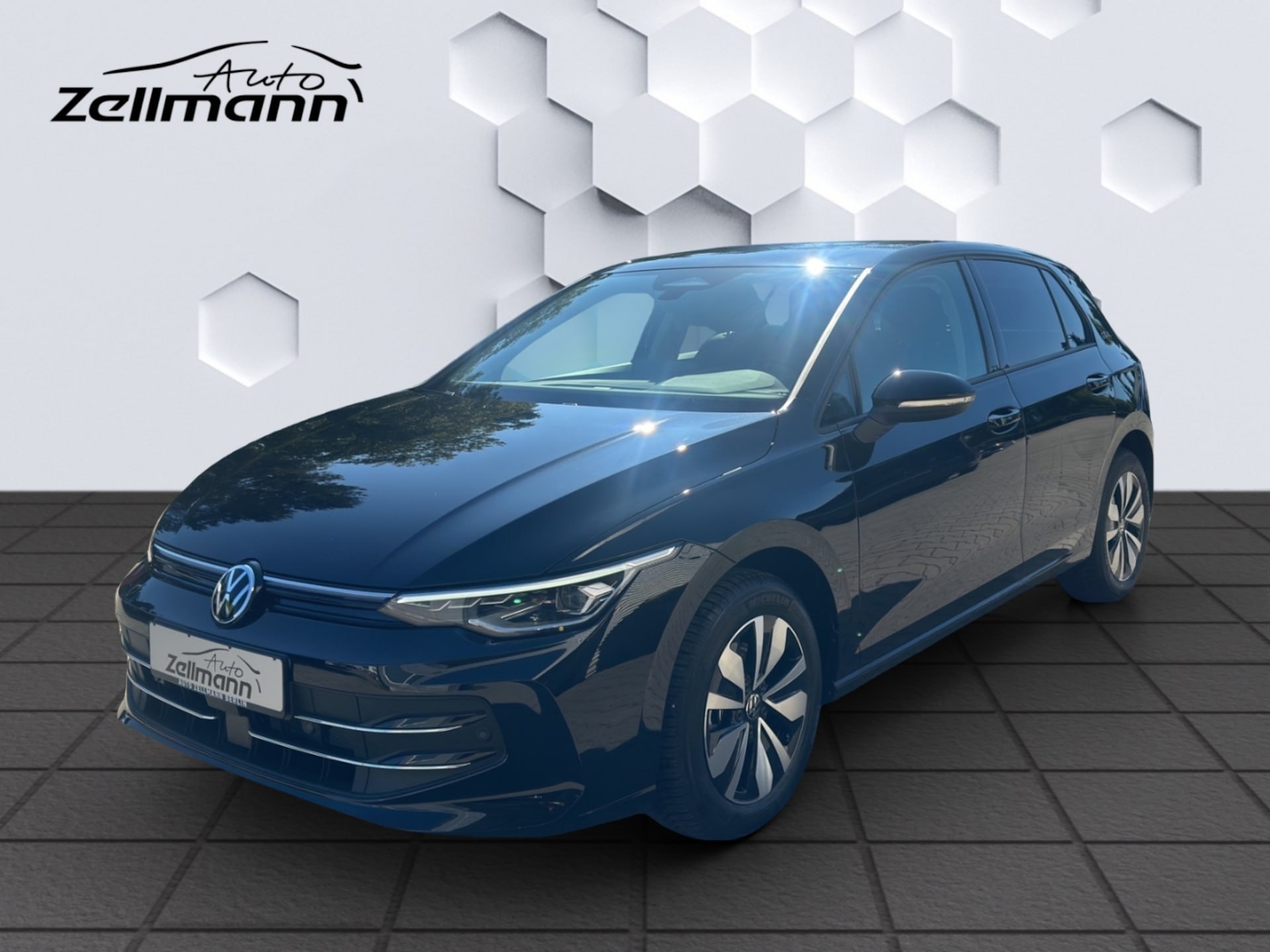 Volkswagen Golf Life