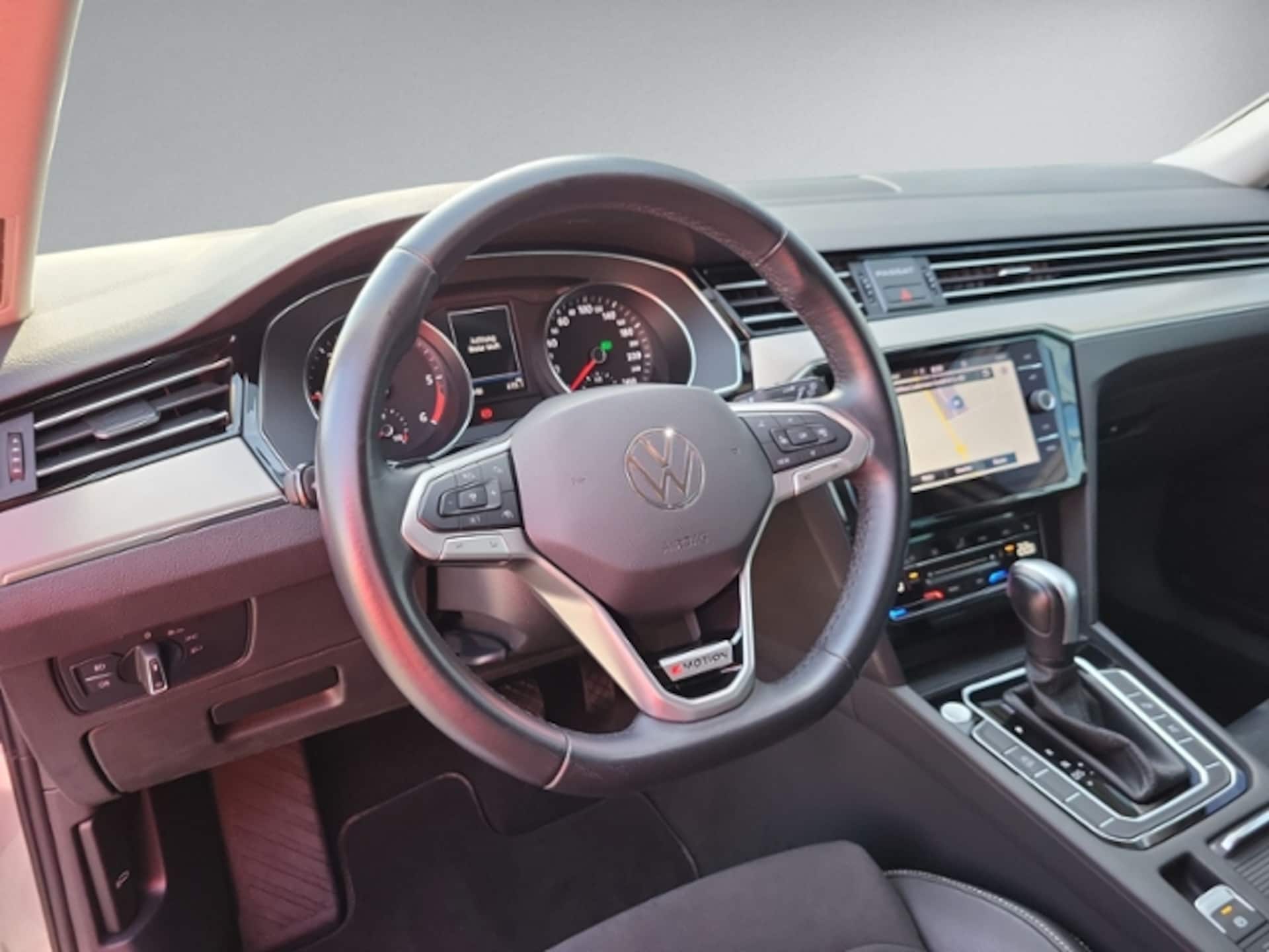 Volkswagen Passat Variant Elegance