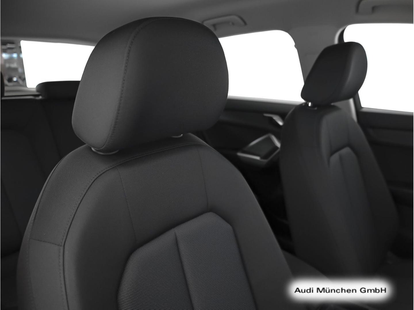 Bild über Audi Q3 35 TDI S tronic - für weitere Informationen kontaktieren Sie den Audi Partner