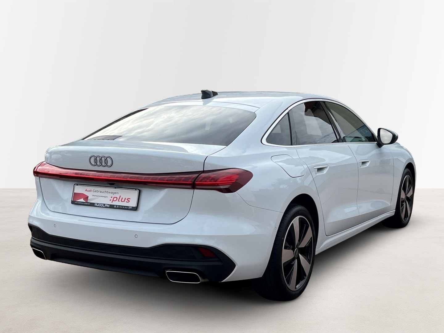 Bild über Audi A5 Limousine TFSI S tronic - für weitere Informationen kontaktieren Sie den Audi Partner
