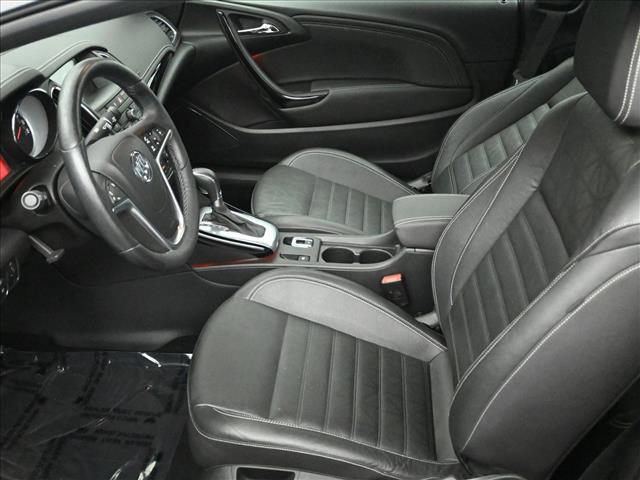 2017 BUICK CASCADA - Image 9