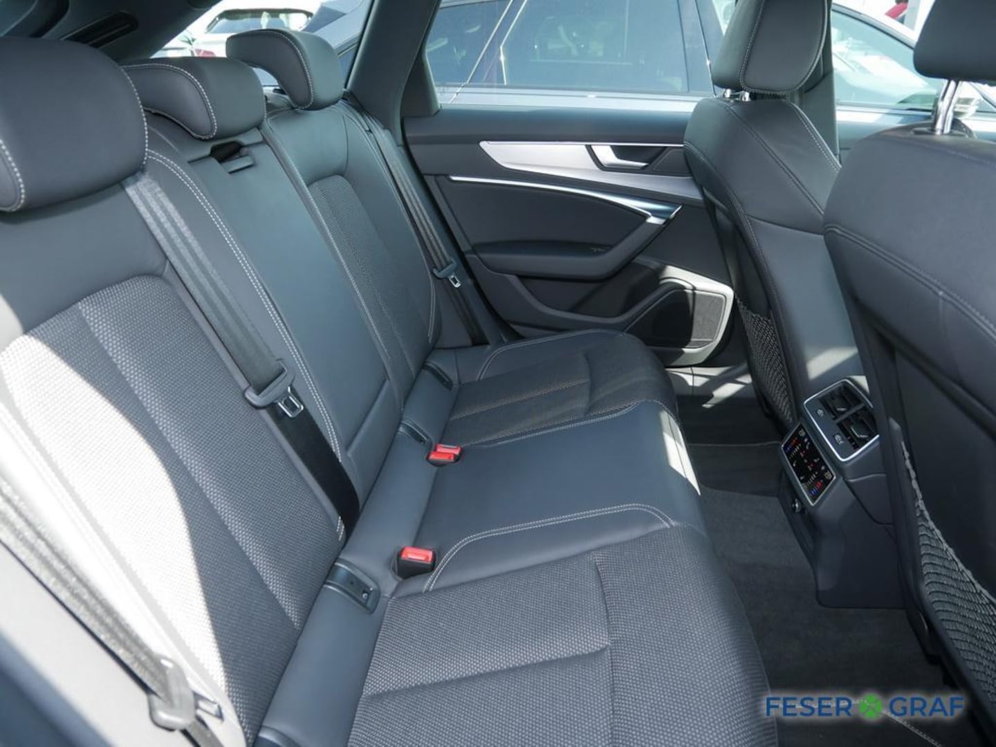 Bild über Audi A6 Avant S line 50 TDI quattro tiptronic - für weitere Informationen kontaktieren Sie den Audi Partner