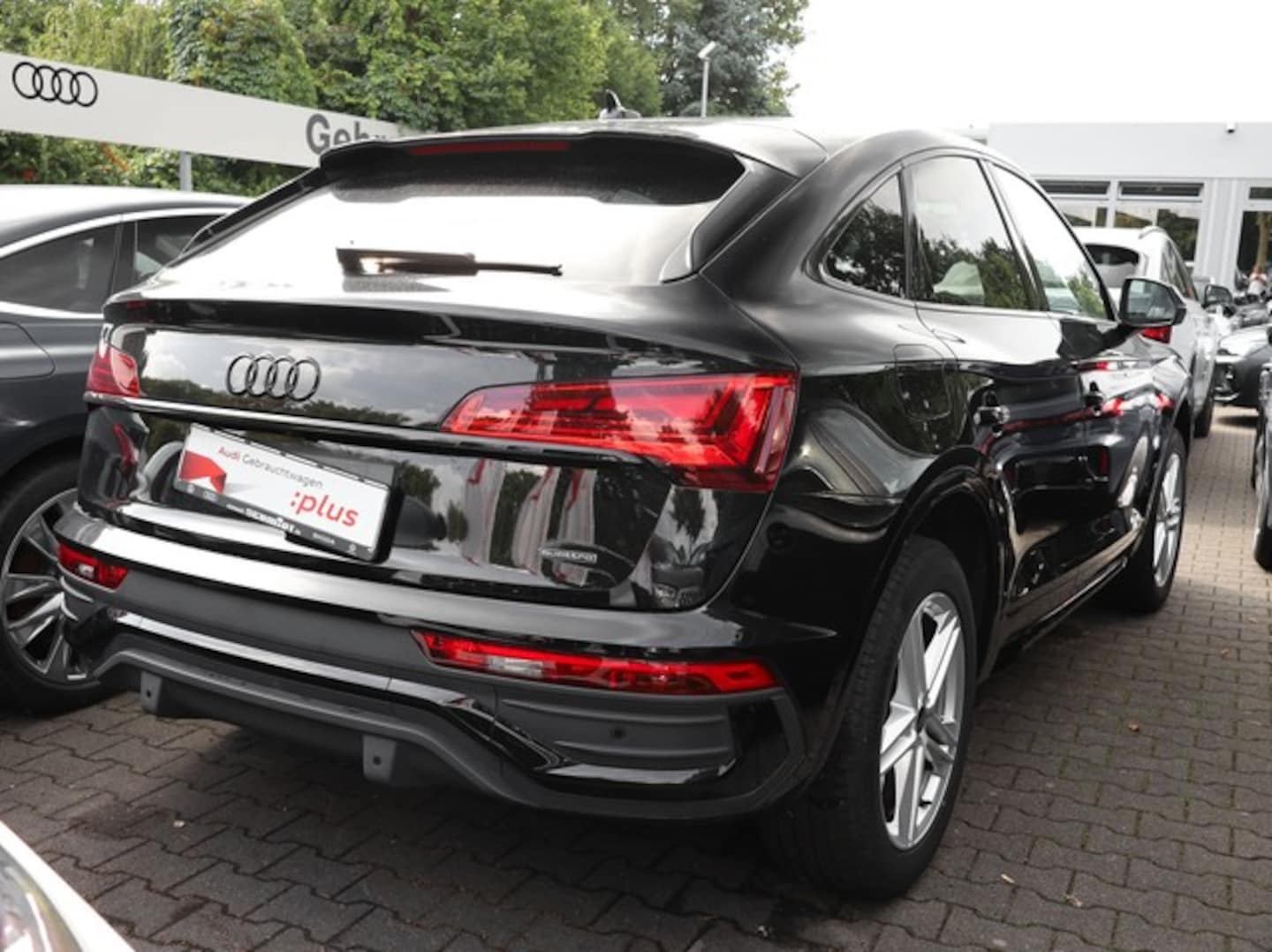 Bild über Audi Q5 Sportback 40 TFSI quattro S tronic - für weitere Informationen kontaktieren Sie den Audi Partner