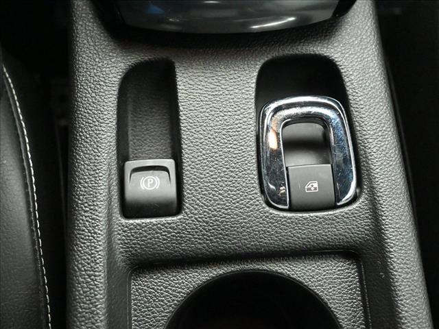 2017 BUICK CASCADA - Image 13