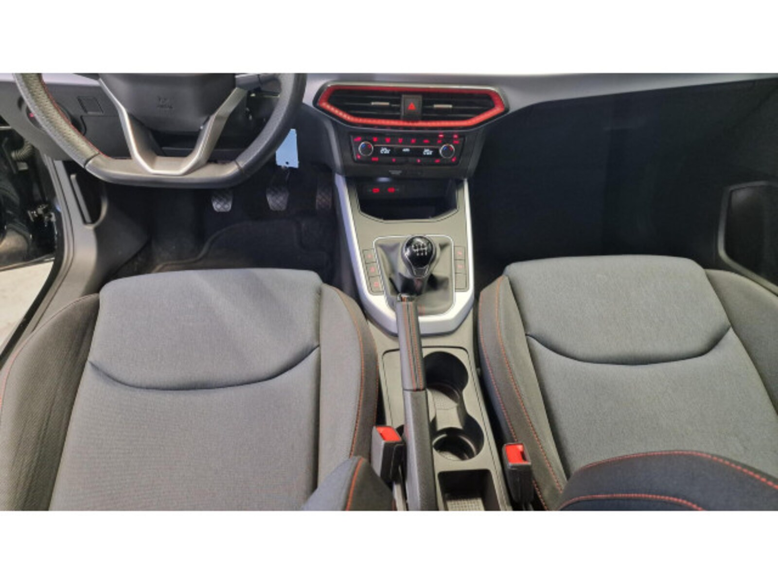 SEAT Arona – Bild 16
