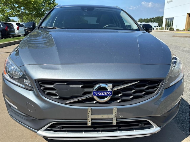 2018 Volvo V60 Cross Country