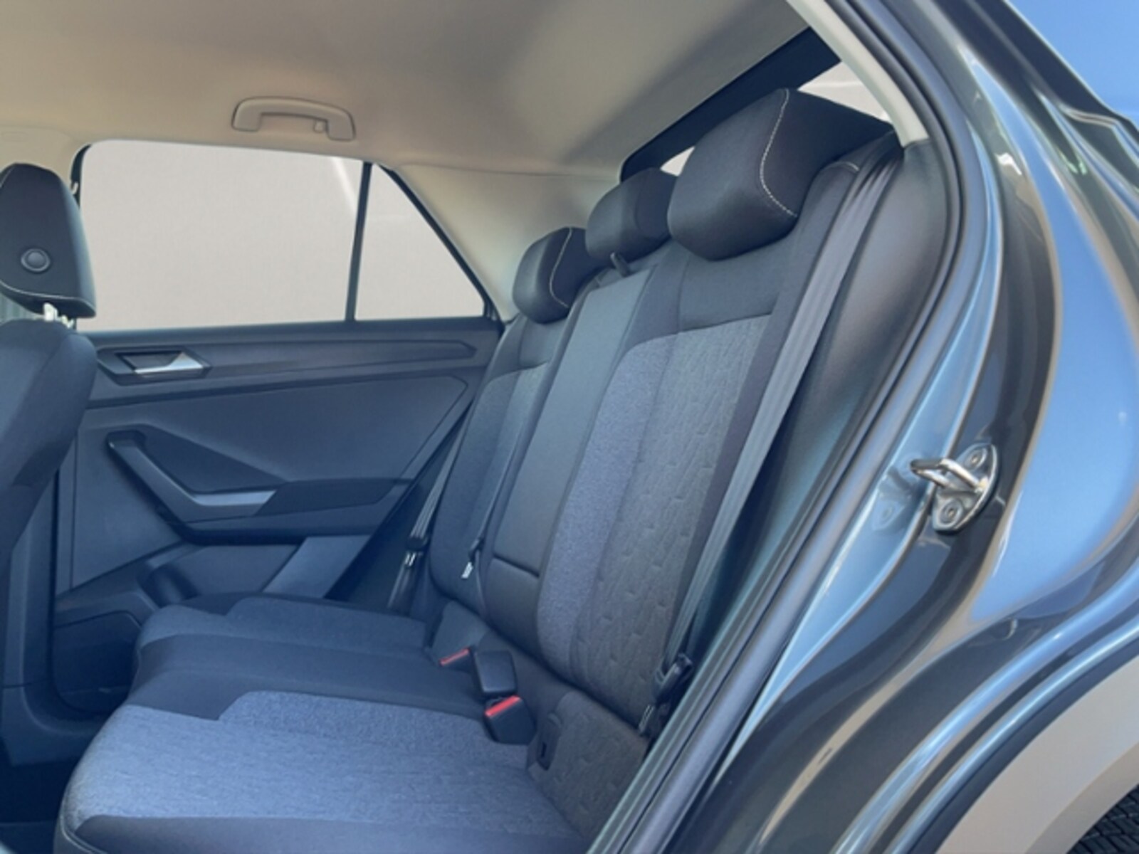 Volkswagen T-Roc – Bild 10