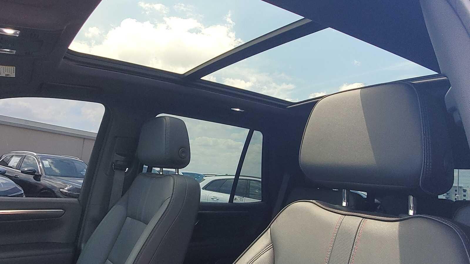2025 Chevrolet Tahoe RST - Photo 19
