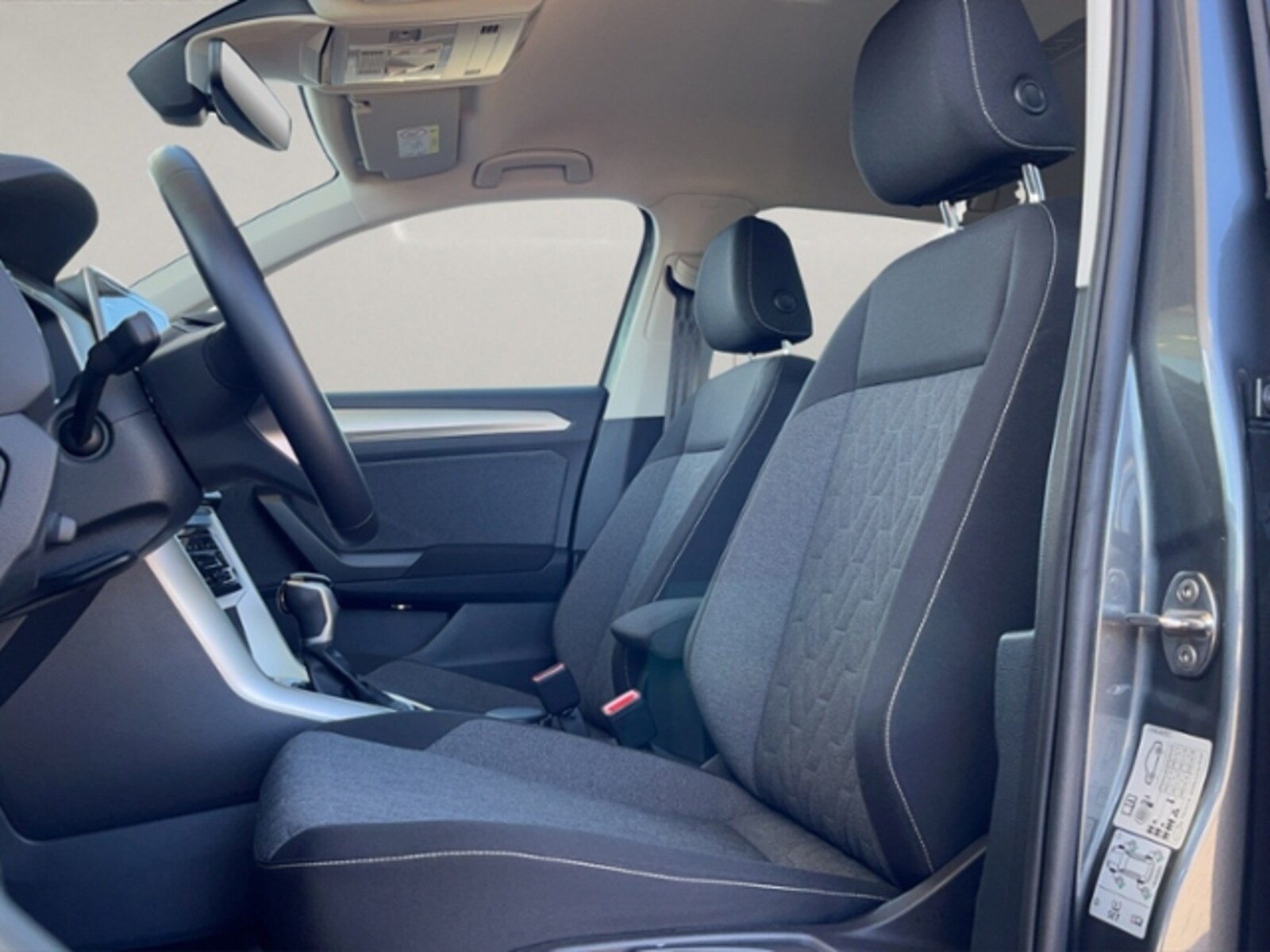 Volkswagen T-Roc – Bild 11