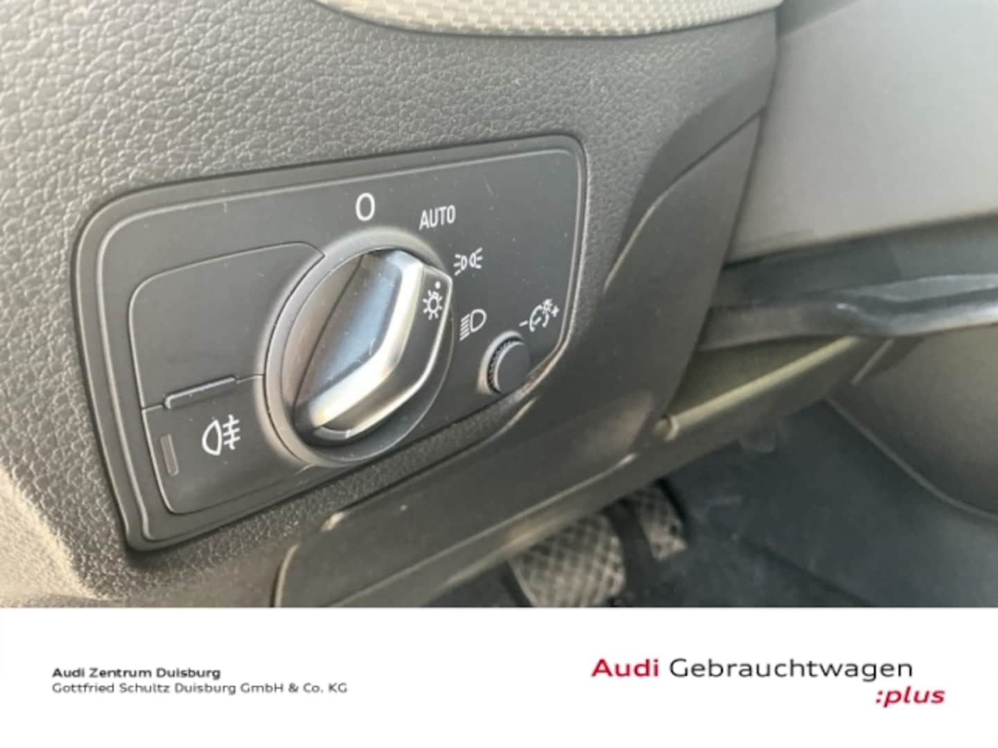 Bild über Audi Q2 S line 35 TFSI S tronic - für weitere Informationen kontaktieren Sie den Audi Partner
