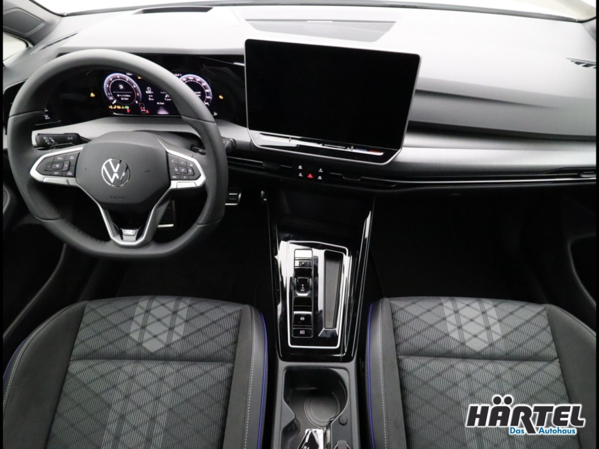 Volkswagen Golf R-Line