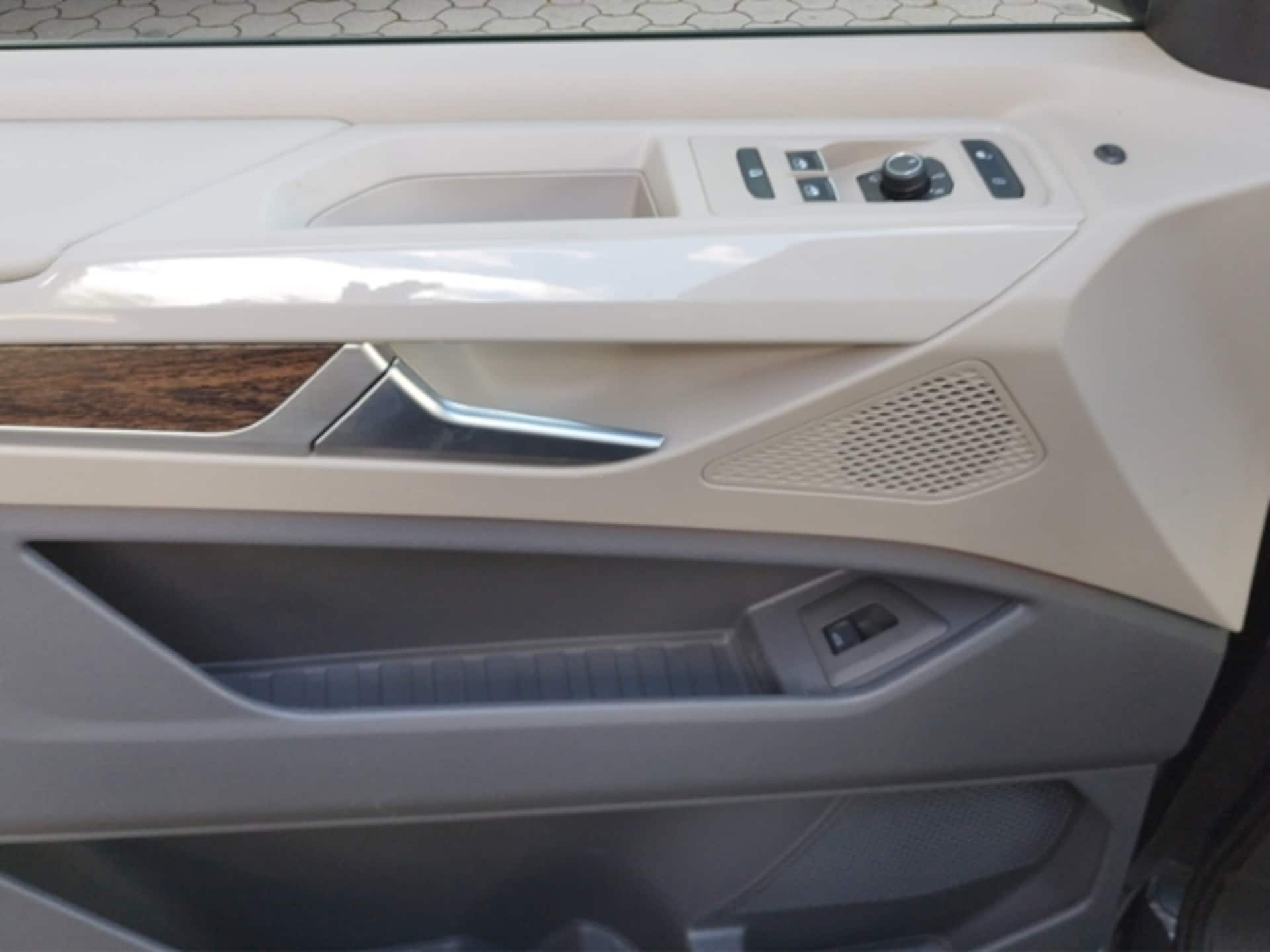 Volkswagen Multivan Langversion Style