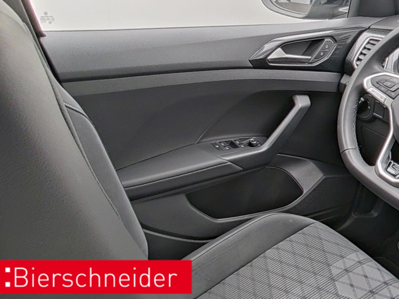 Volkswagen T-Cross – Bild 13