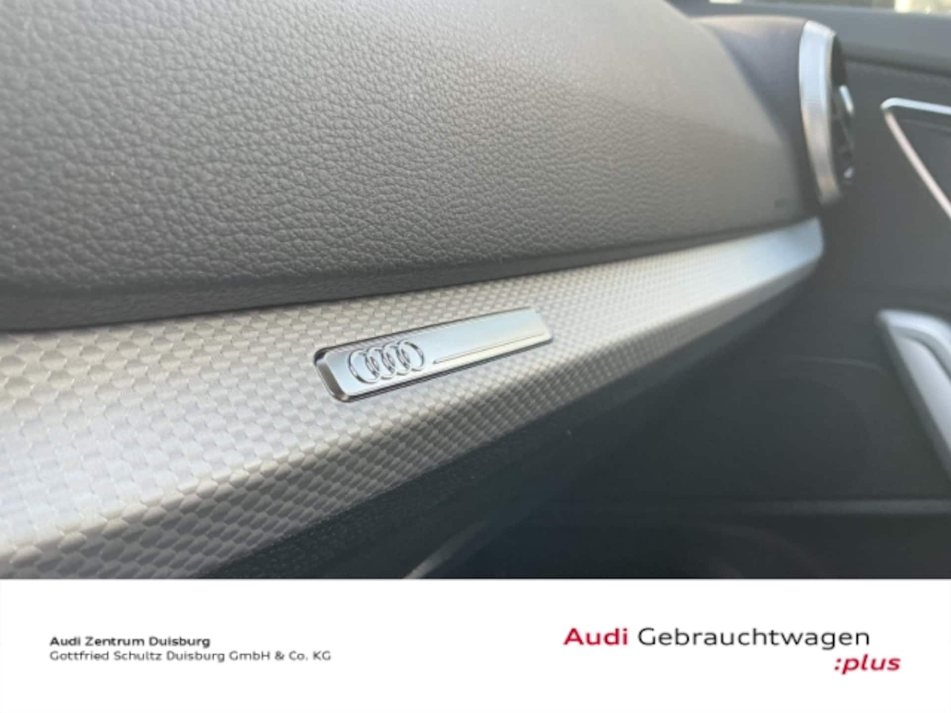 Audi Q2 S line