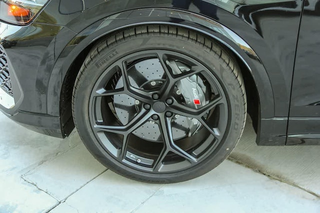 2026 Audi RS Q8 Base - Photo 9