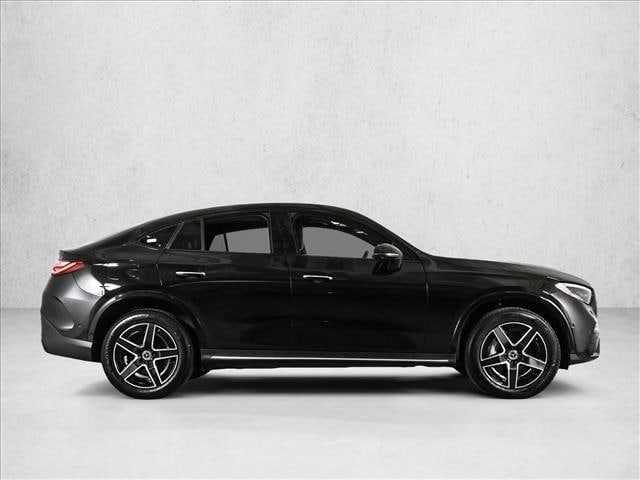 2024 Mercedes-Benz GLC 300