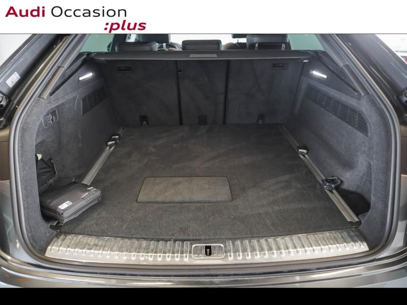 Image about Audi Q8 SUV TFSI e Competition 60 TFSI e quattro 360 kW (490 ch) tiptronic
