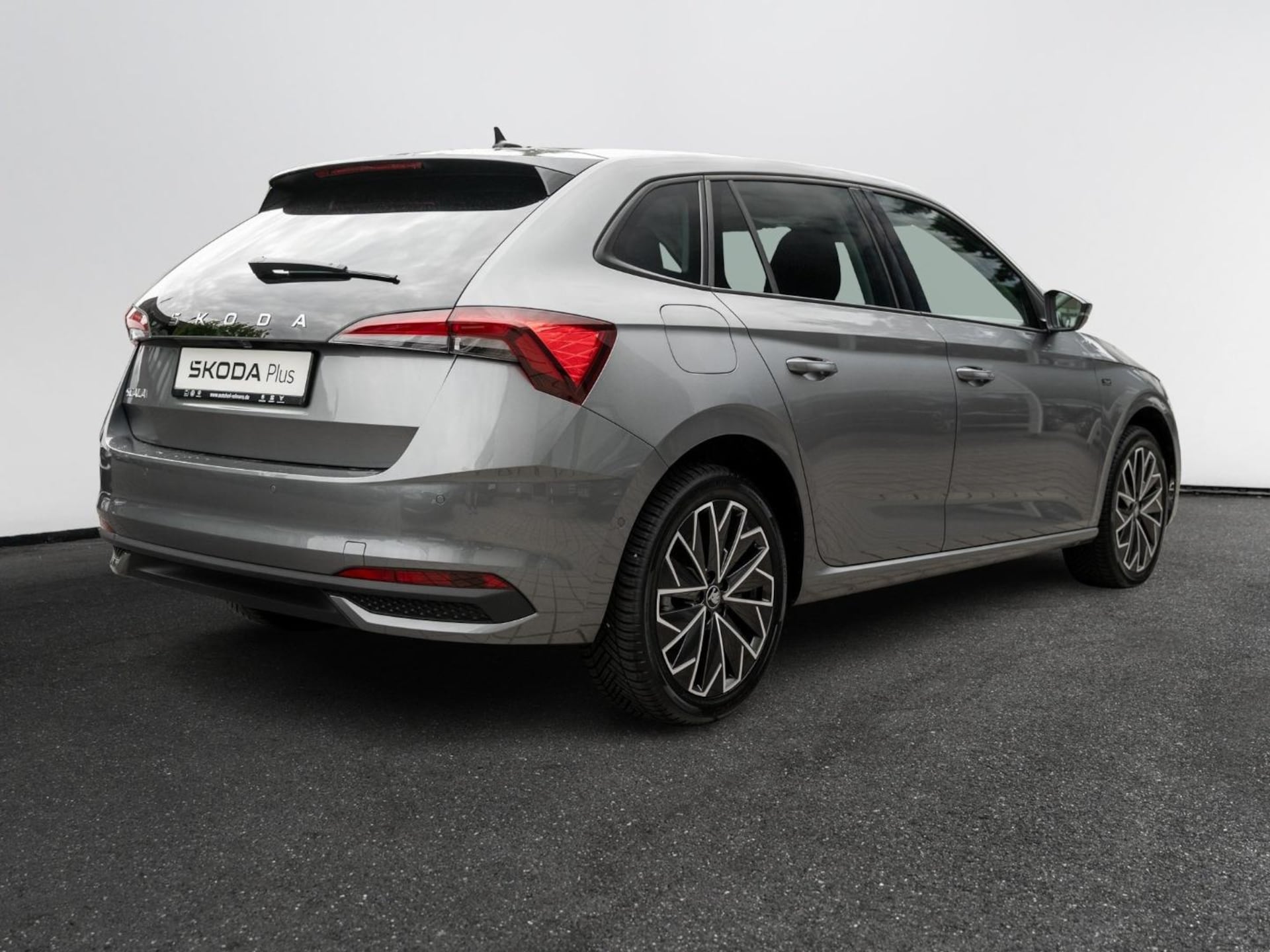 Skoda Scala Tour