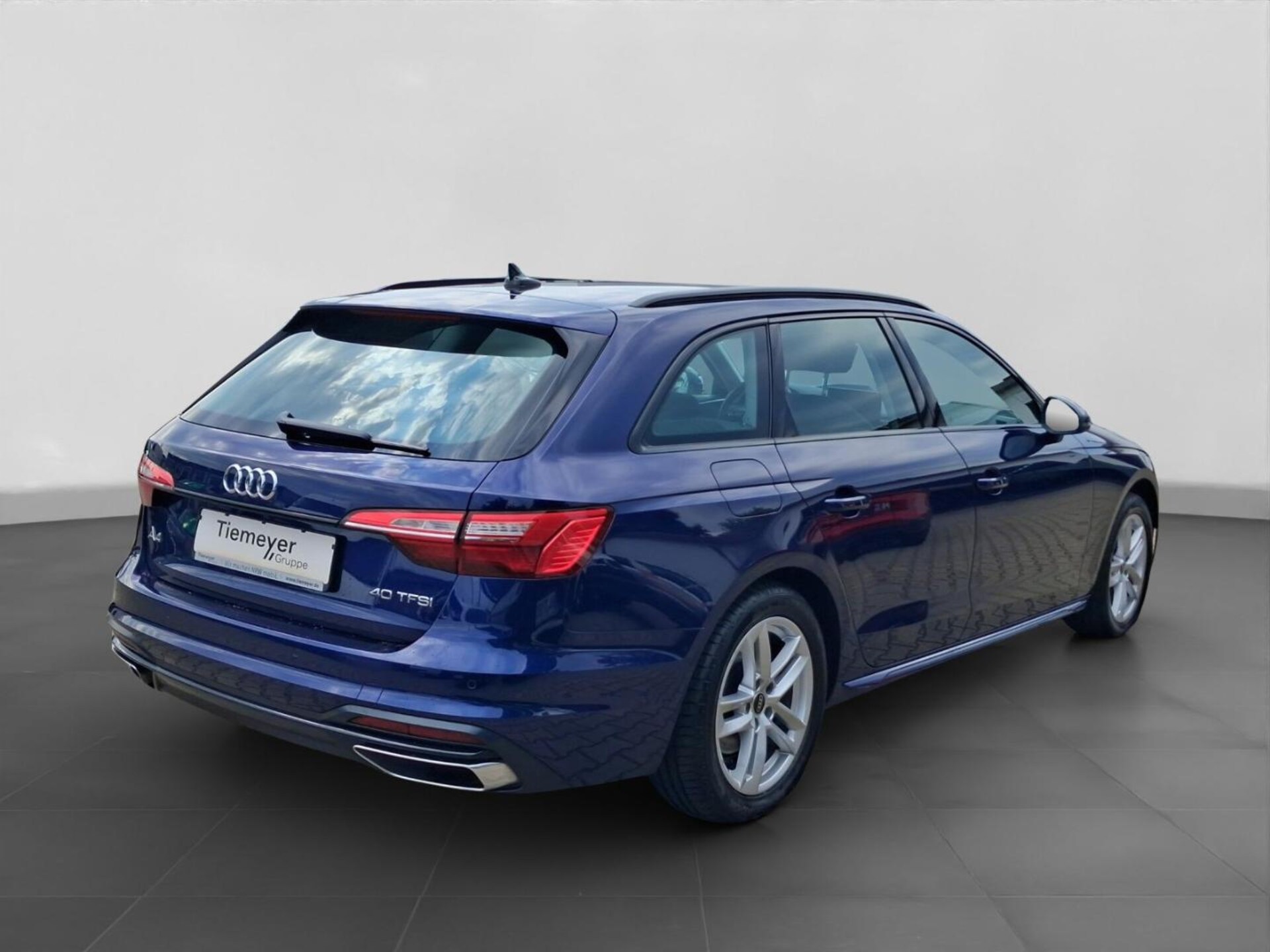 Audi A4 Avant Advanced