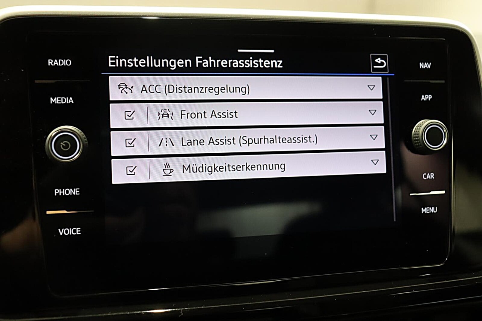 Volkswagen T-Roc – Bild 12