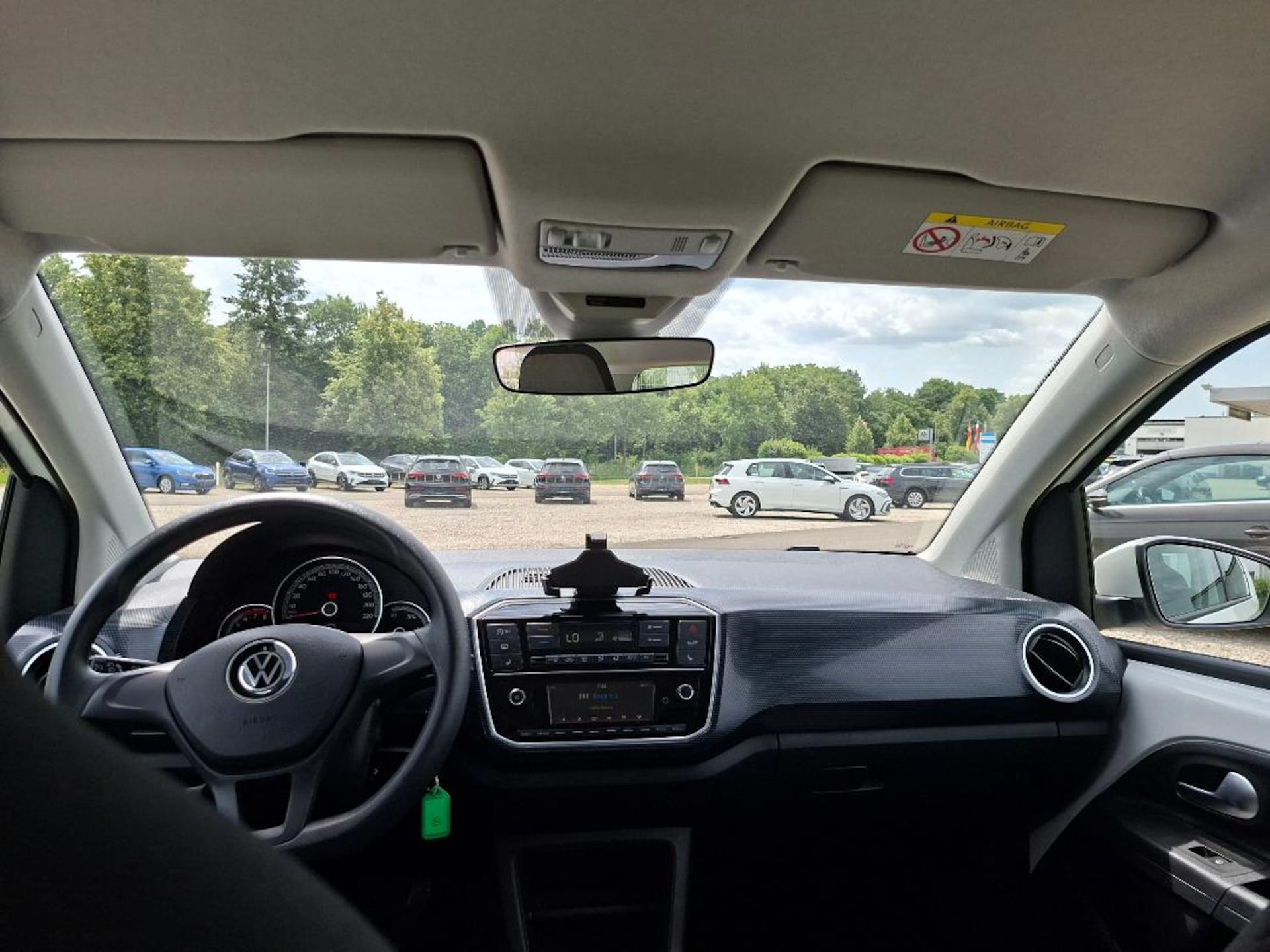 Volkswagen up!