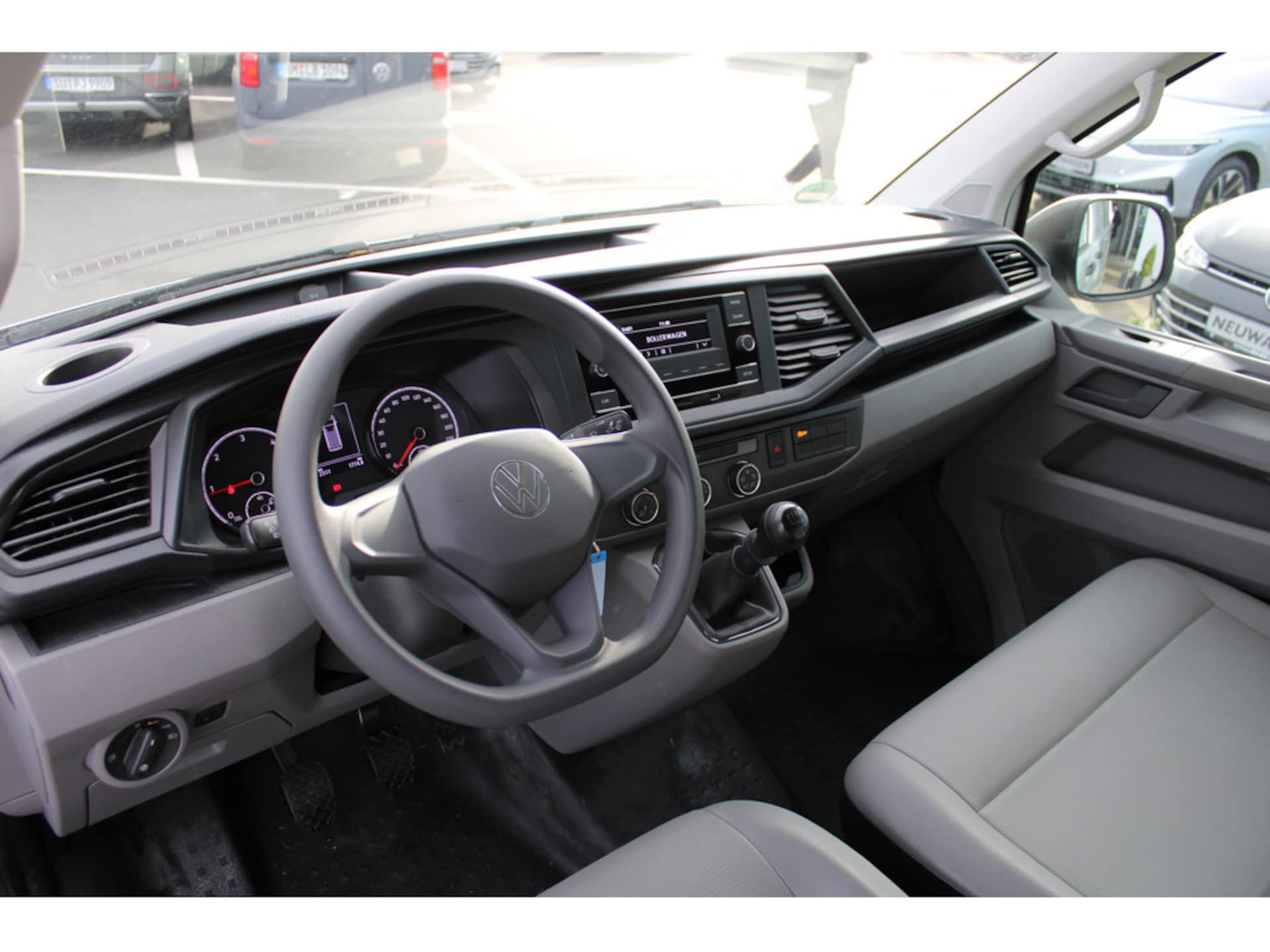 Volkswagen T6.1 Transporter Kasten kurzer Radstand