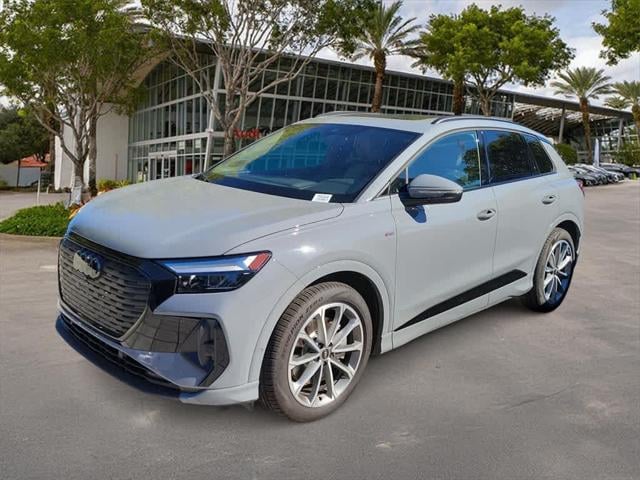 2026 Audi Q4 e-tron 55 Premium Plus's photo