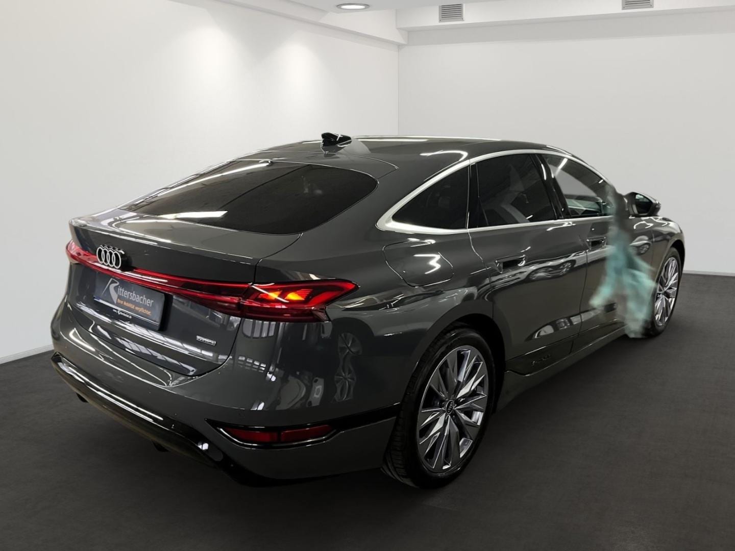 Bild über Audi A6 Sportback e-tron e-tron quattro - für weitere Informationen kontaktieren Sie den Audi Partner