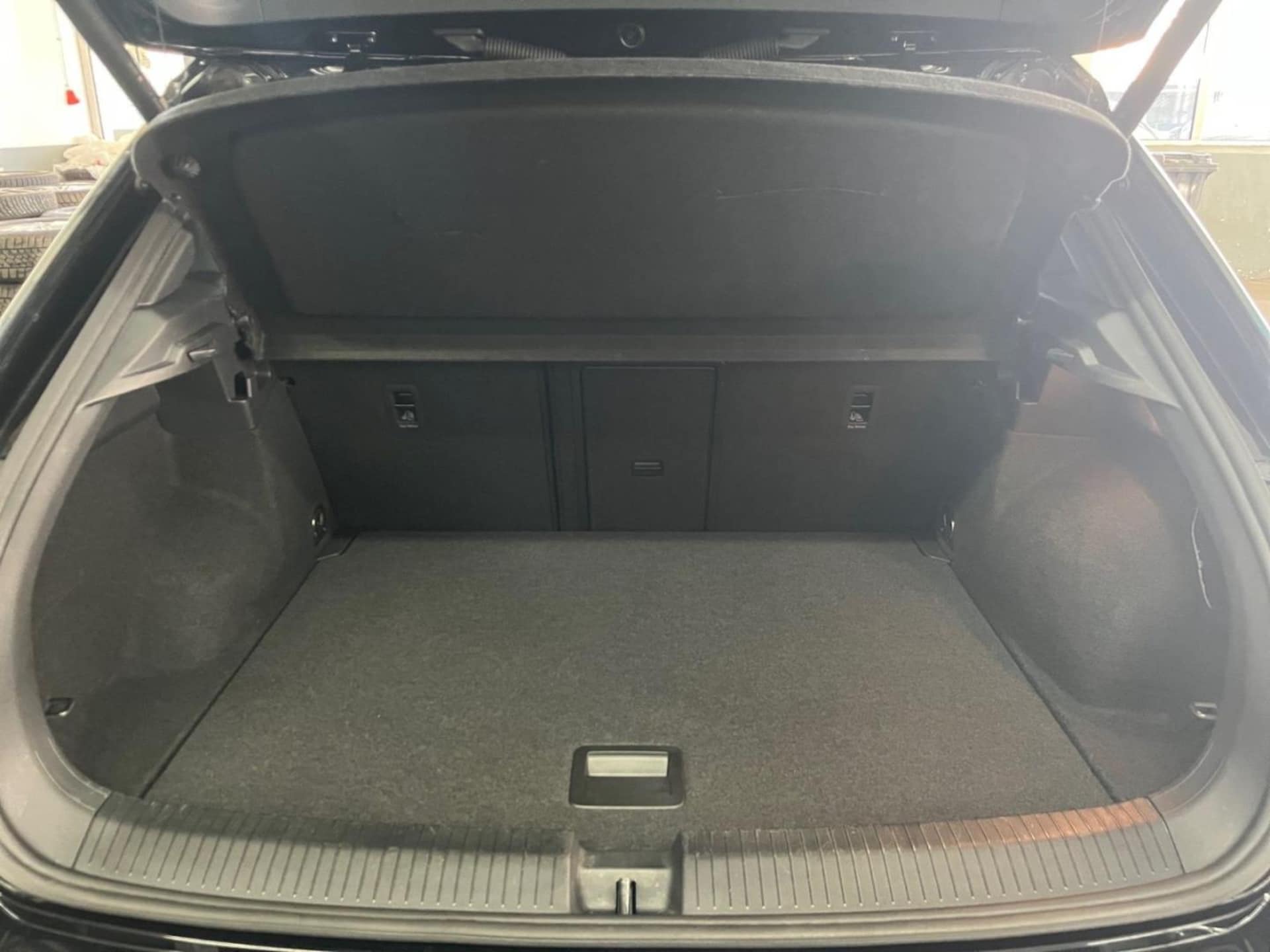 Volkswagen T-Roc R