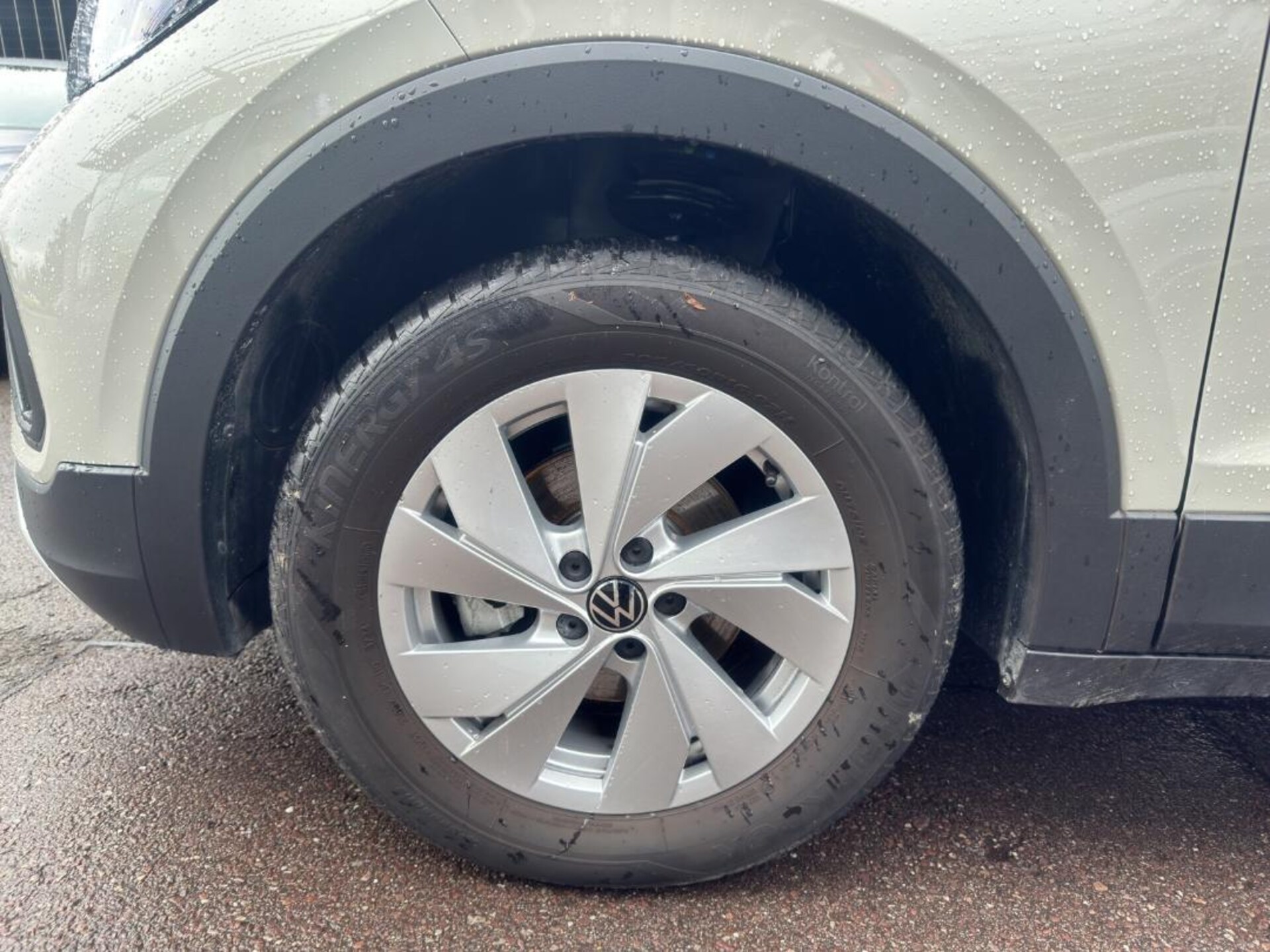 Volkswagen T-Cross Life