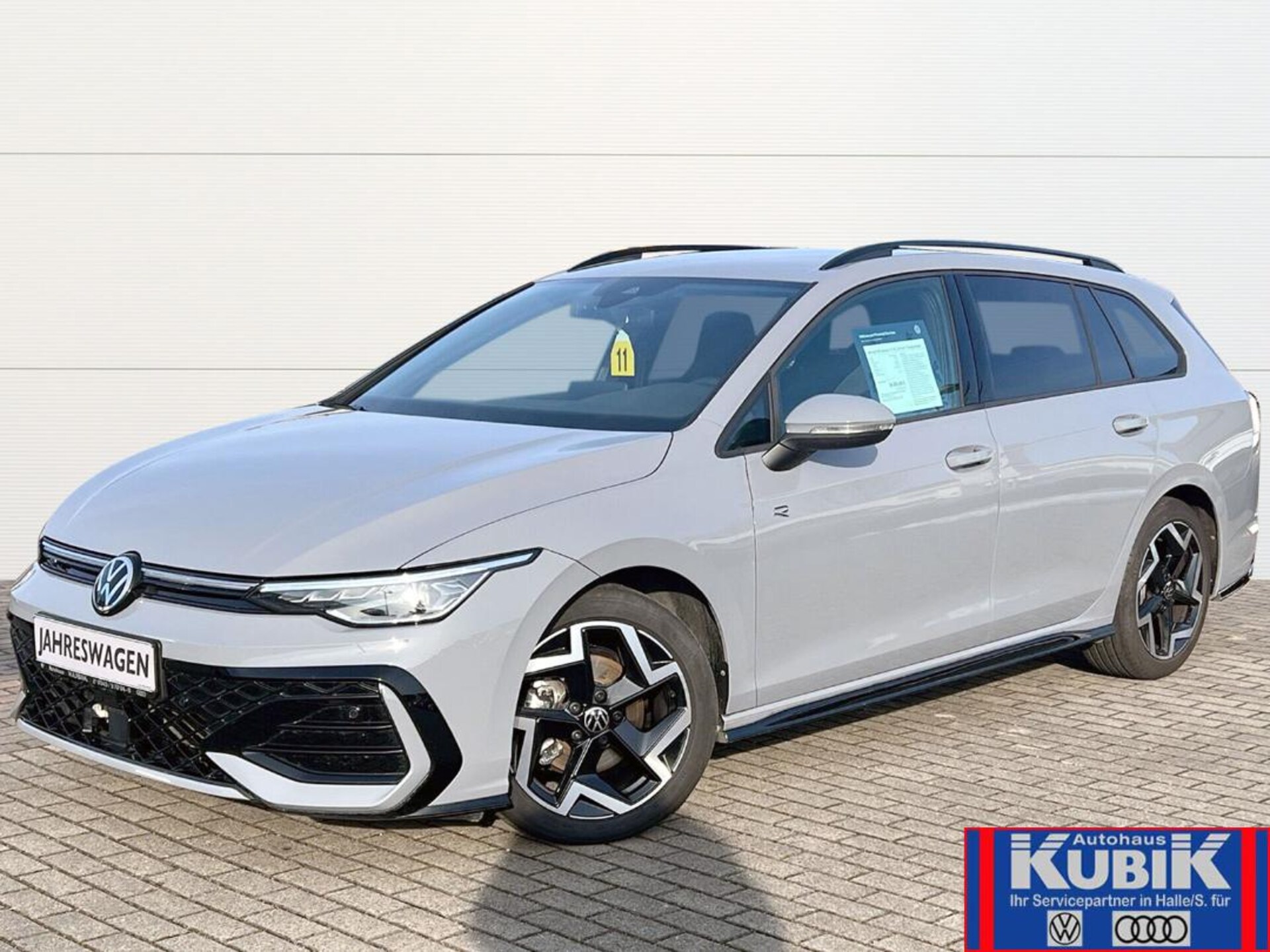 Volkswagen Golf Variant R-Line