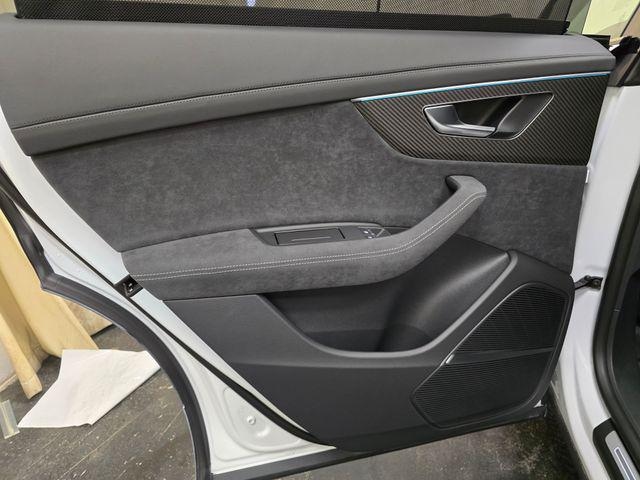 2026 Audi RS Q8 Base - Photo 28