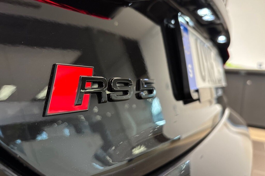 Bild som visar&nbsp;Audi RS 5 Sportback&nbsp;RS 5 Sportback 470 hk tiptronic - för mer information kontakta din Audi Partner