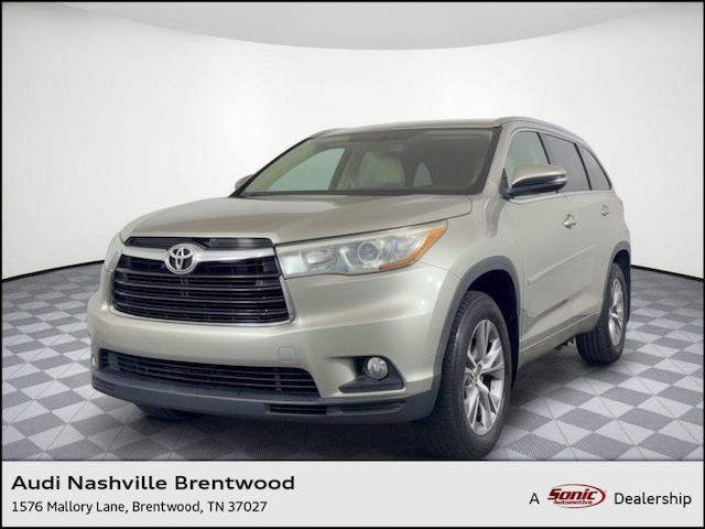 2015 Toyota Highlander XLE AWD photo