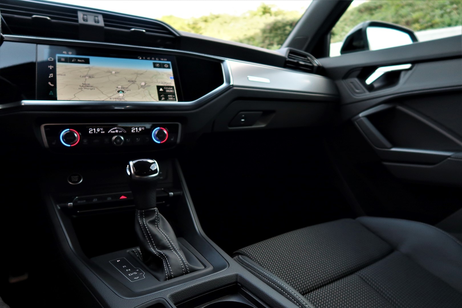 Image about Audi Q3 S line 40 TDI quattro 147 kW (200 PS) S tronic