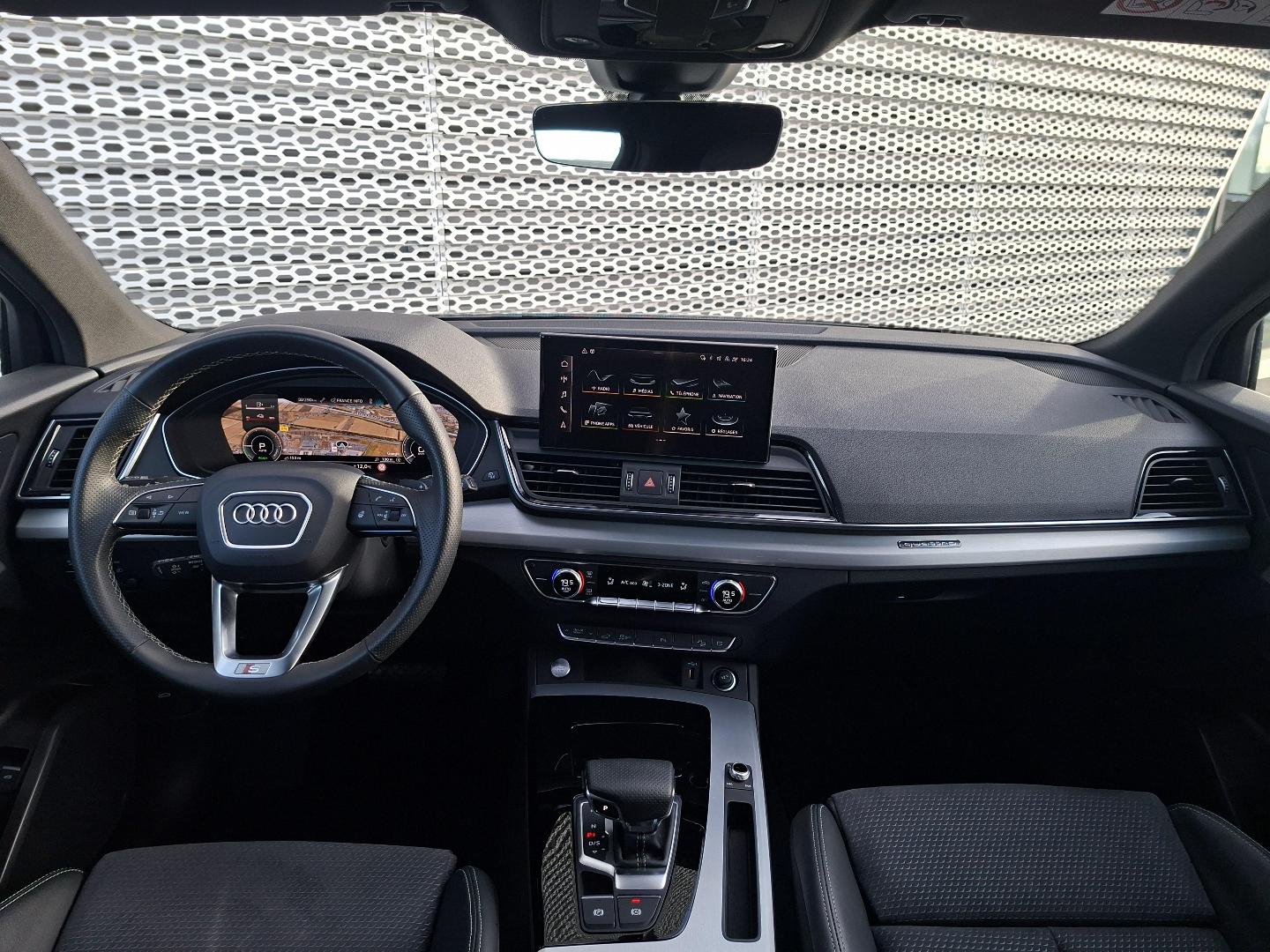 Image about Audi Q5 TFSI e S line 55 TFSI e quattro 270 kW (367 ch) S tronic