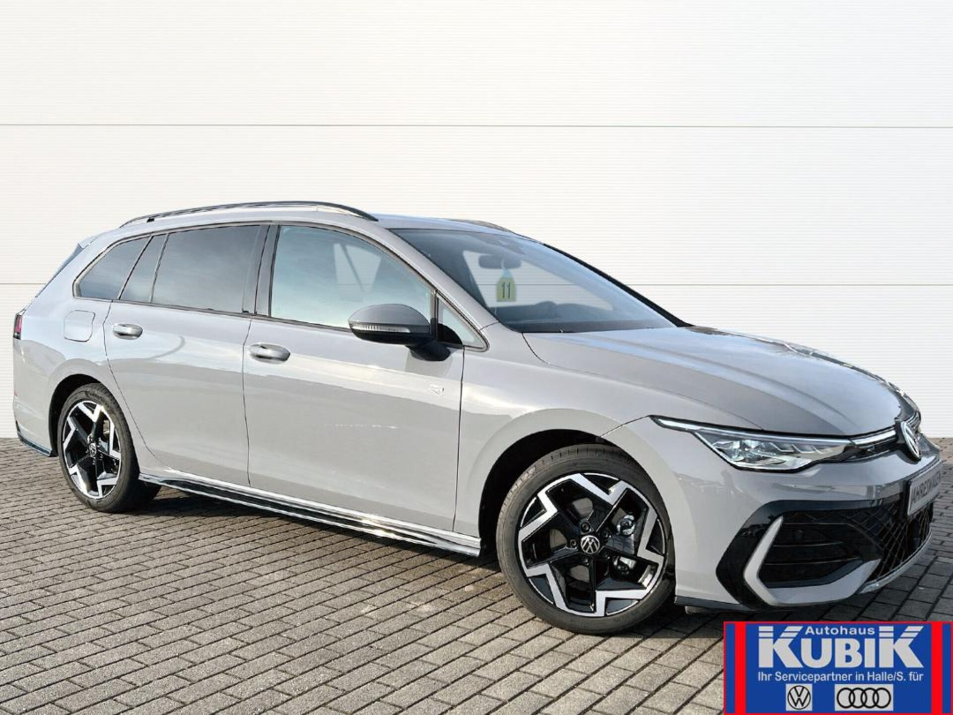 Volkswagen Golf Variant R-Line