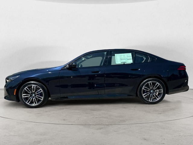 2025 BMW 530i